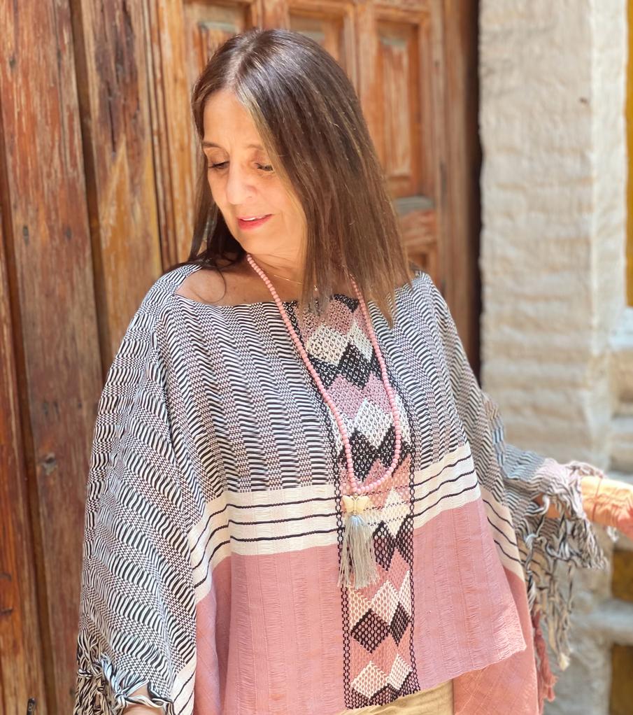 Blusa/Poncho Luum