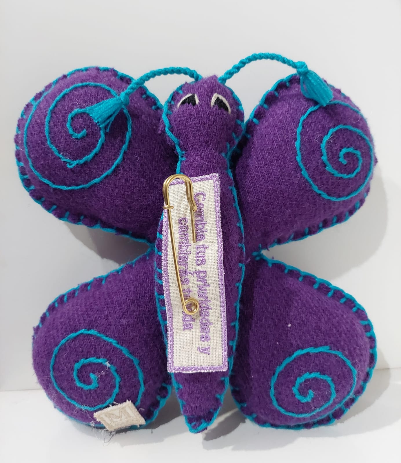 Mongo (Nahual) - Mariposa