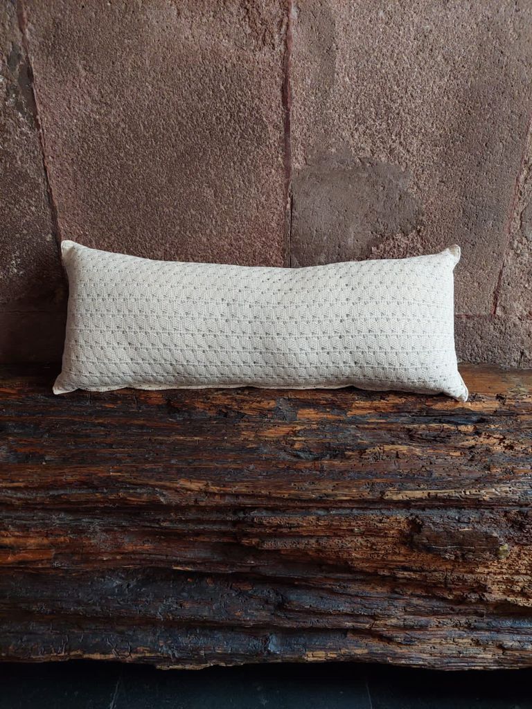 Cojín Telar de Pedal Tejido Amuzgo