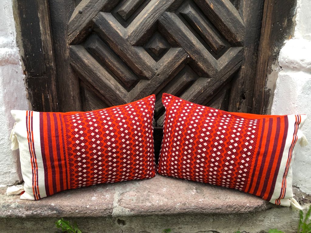 Cojín Brocado Lumbar Siembra