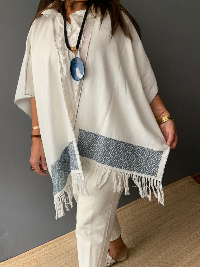Ruana Lino Chulel
