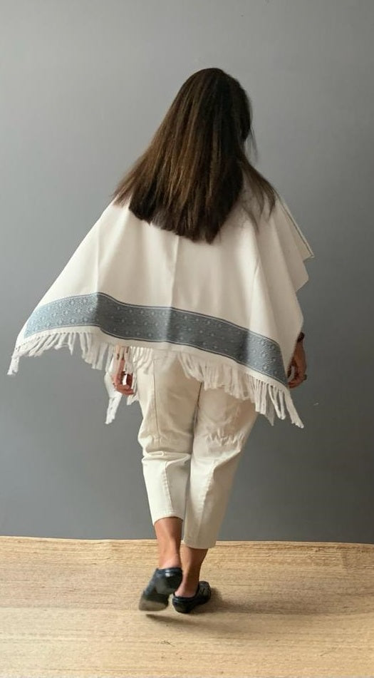 Ruana Lino Chulel