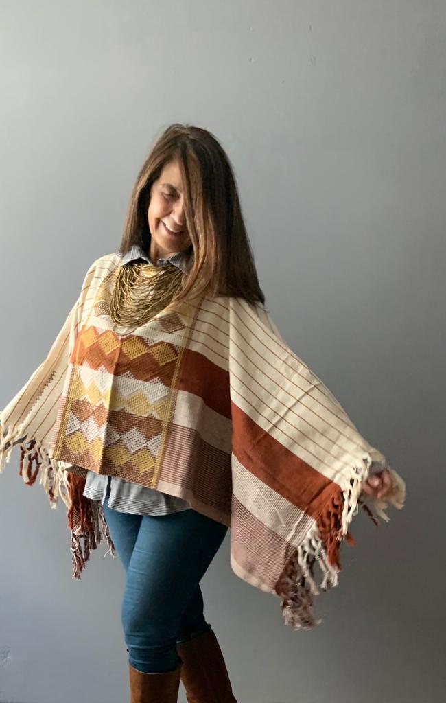 Poncho Yaxha Rombos