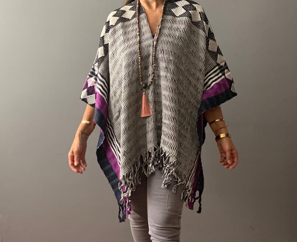 Blusa/Poncho Luum