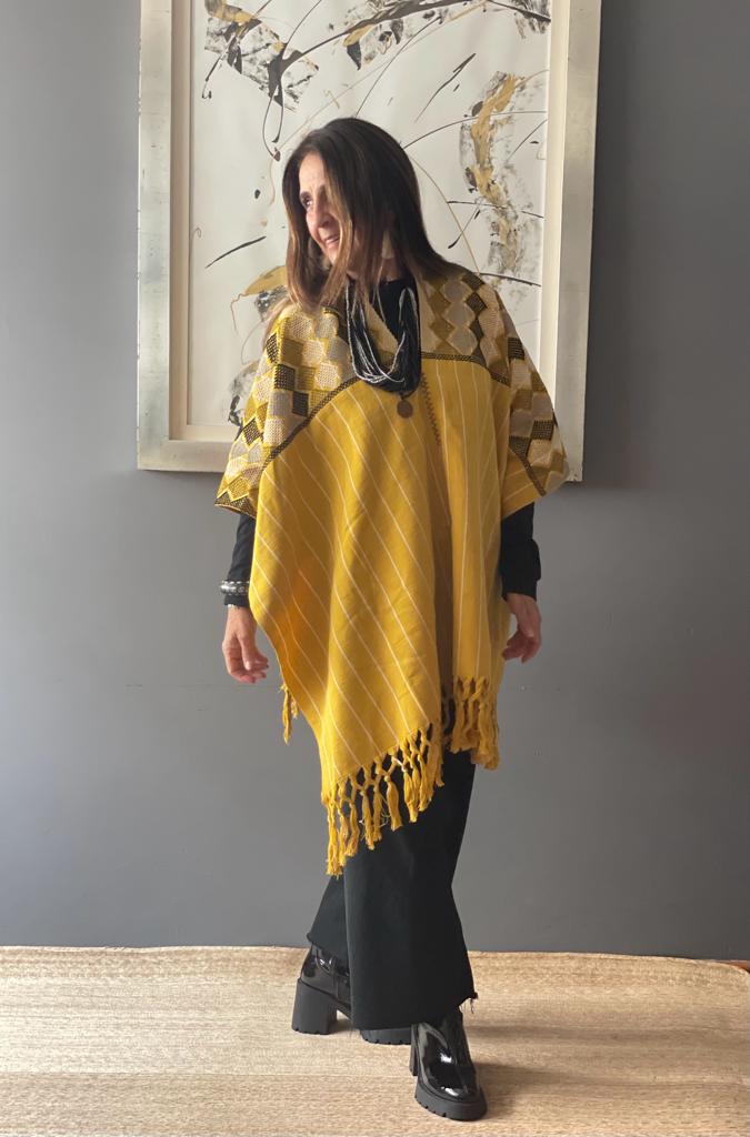 Poncho Yaxha Rombos