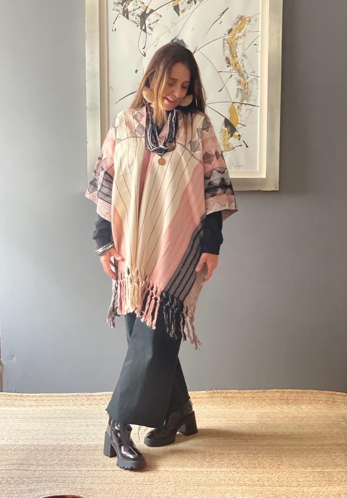 Poncho Yaxha Rombos