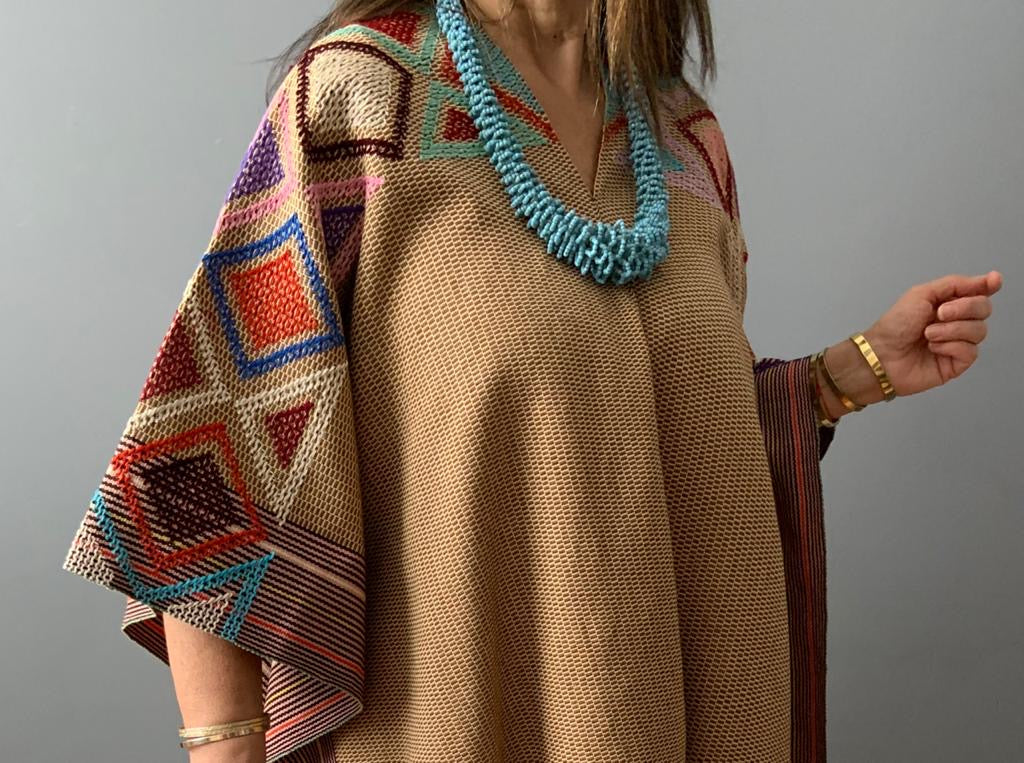 Poncho Yaxha Rombos