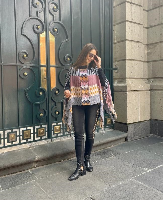 Blusa/Poncho Luum Abierto