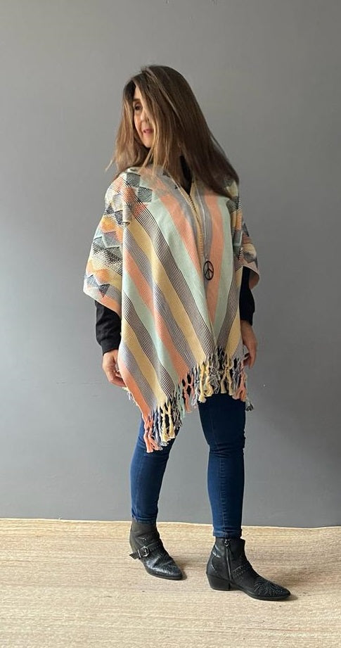 Poncho Yaxha Rombos