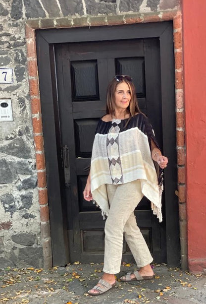 Blusa/Poncho Luum Abierto