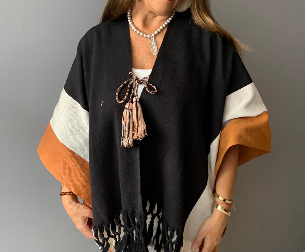 Poncho Machu Pichu