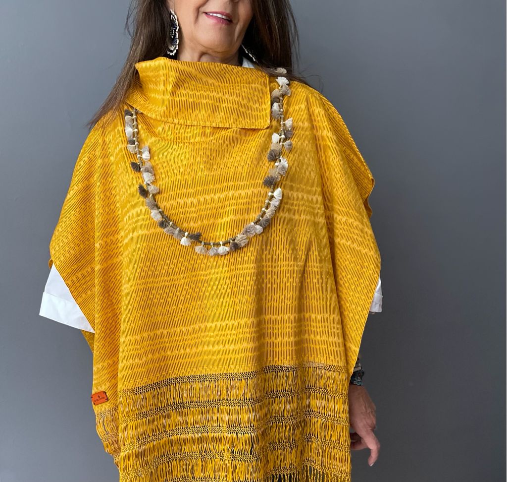 Gabán Ikat