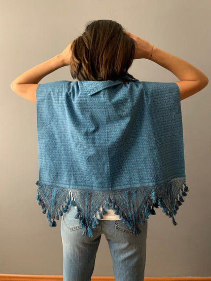 Gabán Ikat