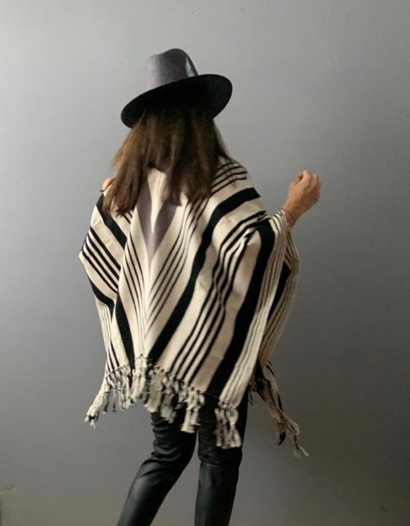 Poncho Machu Pichu