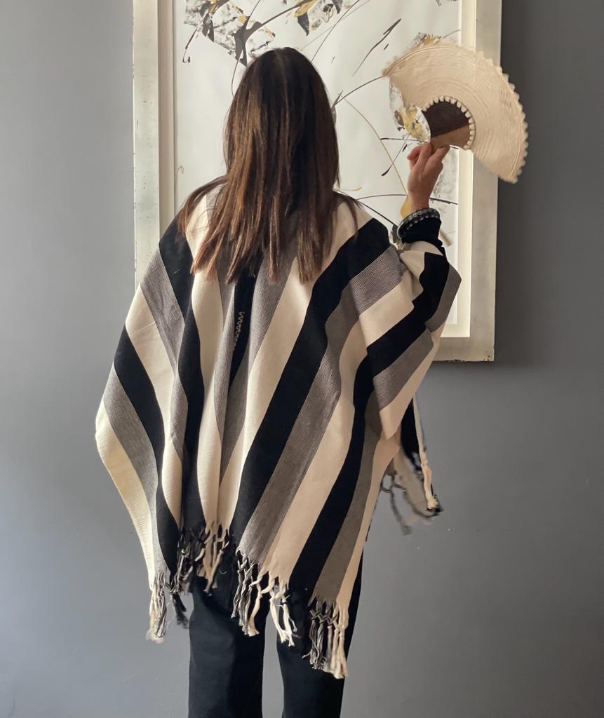 Poncho Machu Pichu