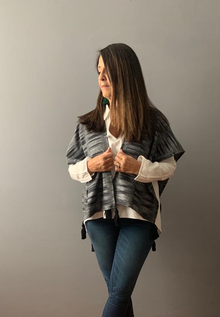 Ruana Corta Zaac ikat