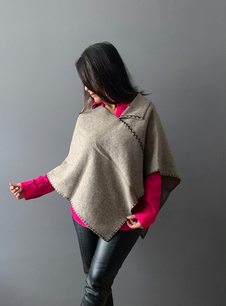 Poncho Liso