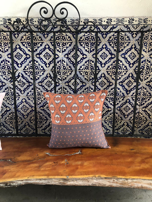 Cojín Telar de Cintura Brocado Flor y Canto