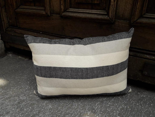 Cojín Zapoteco Rayas Lumbar